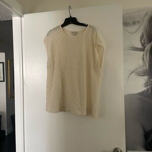 Coldwater Creek Cream Textured Short Sleeve Top in size xl.